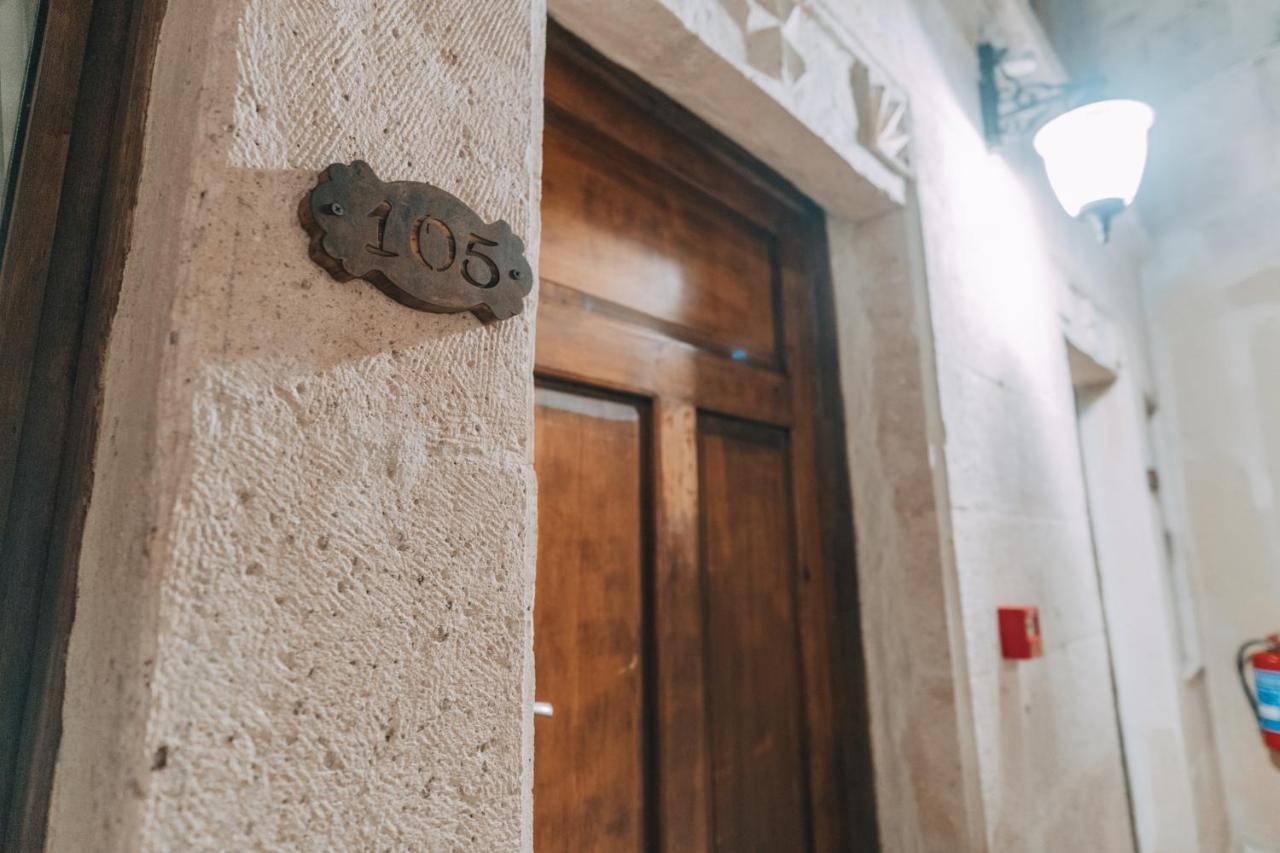 Sora Cave Hotel Гьореме Екстериор снимка