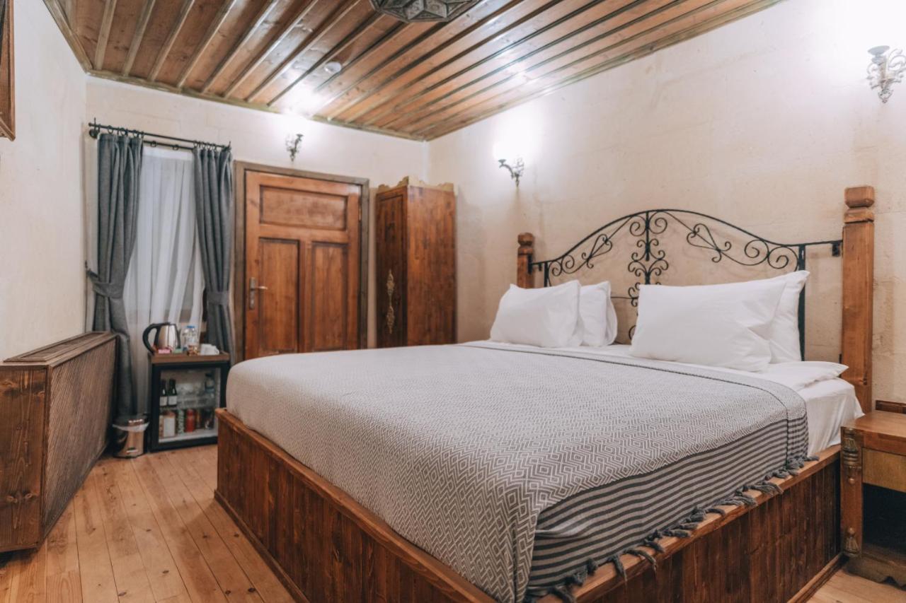 Sora Cave Hotel Гьореме Екстериор снимка