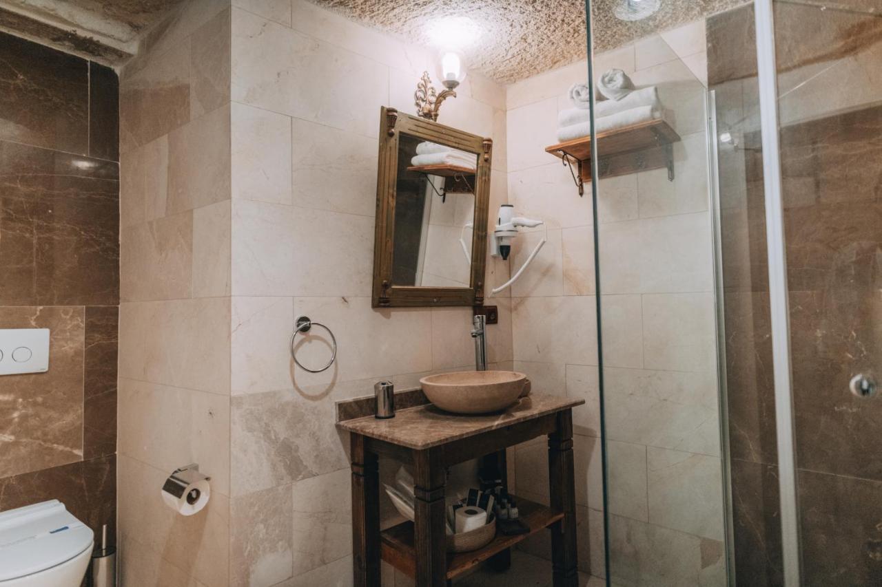 Sora Cave Hotel Гьореме Екстериор снимка